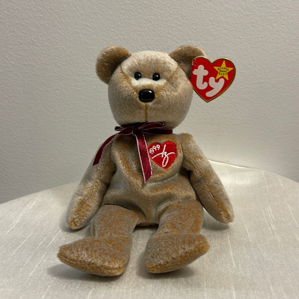 Vintage Beanie Baby “1999 Signature Bear”